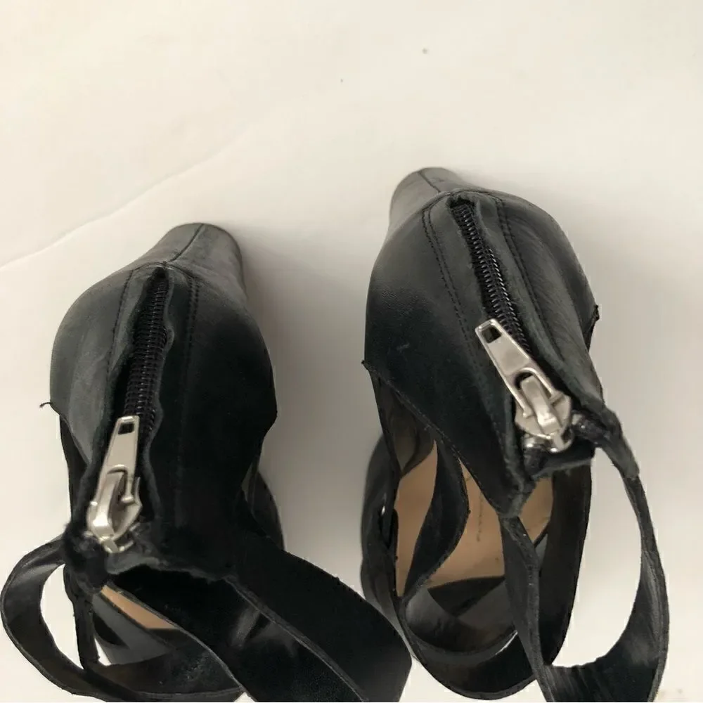 DV Dolce Vita black strappy leather wedge size 10